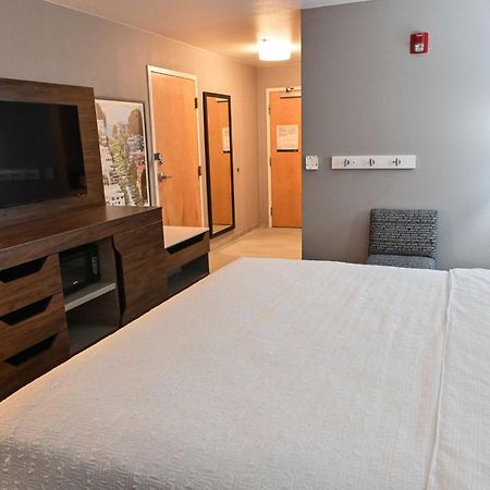 Hampton Inn Fremont Eksteriør billede